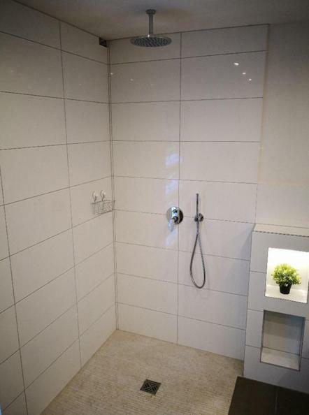 Apartment Ferienwohnung Emmerthal Auch Fuer Monteure Fewo Bagian luar foto